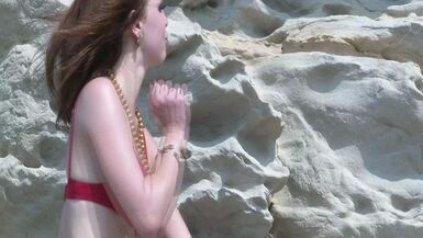 Outdoor hardcore sex under sunny weather Webcamgirls want - 1 image