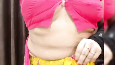 Hot Indian Girl Showing Boobs Capture By Hubby - 3 image