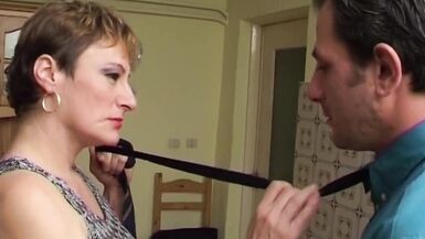 Two MILFs swap partners between masturbation and anal penetrations that cause desire and threesome sexual pleasure - 4 image