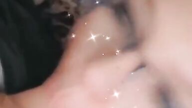 Tengo mis grandes tetas fuera y chupar la polla - 14 image
