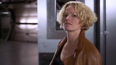 Elisabeth Shue in Hollow man - 11 image