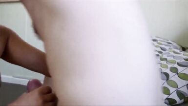Cheating MILF creampied - 3 image