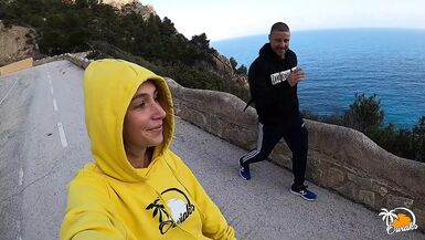 Amateurs go Wild! Couple's fucking on the beach - 1 image