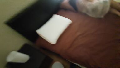 Condividere il letto con la matrigna - 3 image