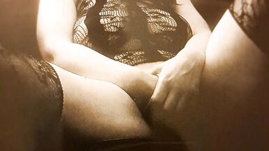 Sexy milf will nur spielen - 2 image
