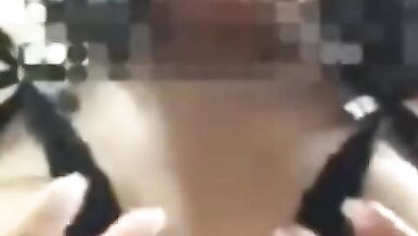 Mi madura acepta una videollamada conmigo y me dice que es sólo por diversión - 13 image