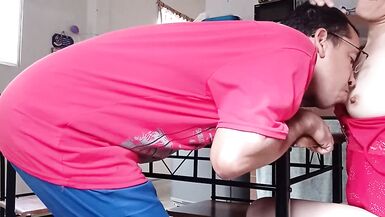 Stepdad interrupts my work, old pervert makes me suck dick, don't squirt your cum in my mouth! - 4 image