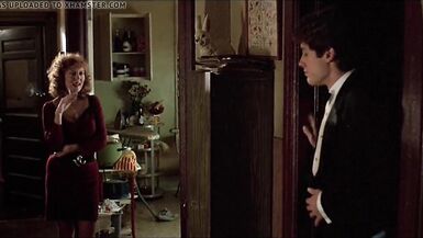 Older woman seduces inexperienced guy and fucks him. - 6 image