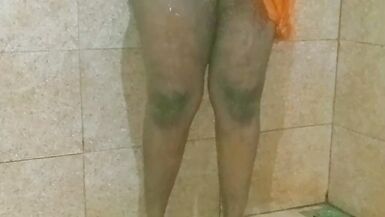 video del nuovo bagno di shettyy - 5 image