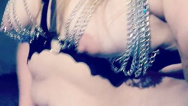 Showing off bbw body in sexy lingerie