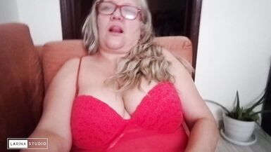 Before going to bed and in pajamas I want a masturbated on my pussy - 8 image