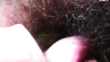 Naughty hot MILF with big natural boobs and hairy pussy in scene 01 from movie Pic-nic con la porca - 9 image