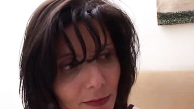 Paula a slut getting her tight pussy fucked by a funny cock for money - 4 image