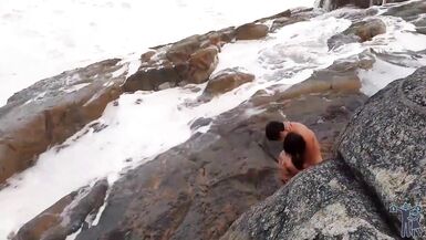 I took my girlfriend to the beach to see a beautiful view, I just didn't say which one - 5 image