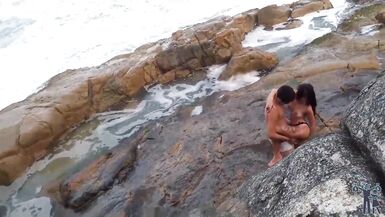 I took my girlfriend to the beach to see a beautiful view, I just didn't say which one - 8 image