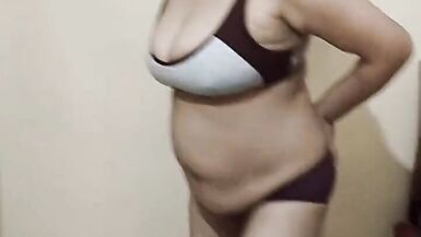 Hi Everyone have fun watching me perform Exotic Dance for you all. - 12 image