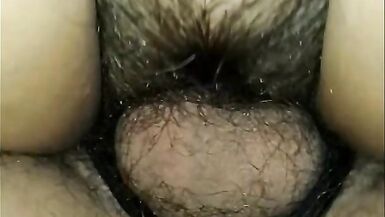 Tonight my boyfriend has put on a gift and shows me his delicious cock that I can't stop sucking as well as I do. Do you like it