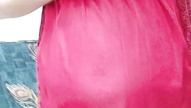 Mon corps chaud et sexy avec un nouvel ensemble de lingerie