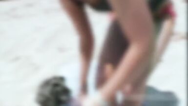 Naked MILF Gets Her Pussy Shaved While Sunbathing - 3 image