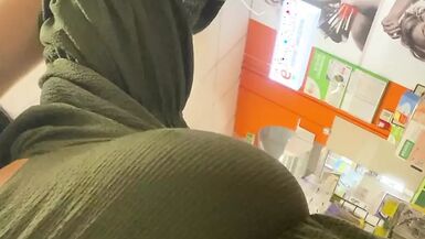 milf without panties in public - 1 image