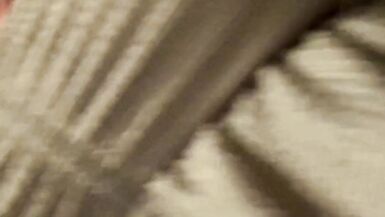 milf without panties in public - 3 image