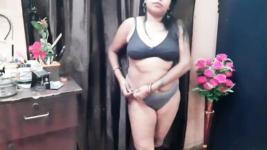 Indian Housewife Huge Boobs 4 - 2 image