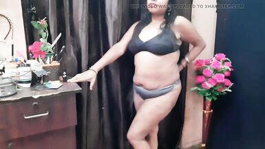 Indian Housewife Huge Boobs 4 - 9 image