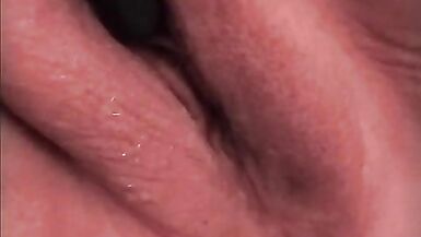 BBW PAWG schizza e sgorga dopo aver cavalcato il dildo - 15 image