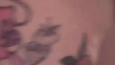 BBW PAWG schizza e sgorga dopo aver cavalcato il dildo - 4 image