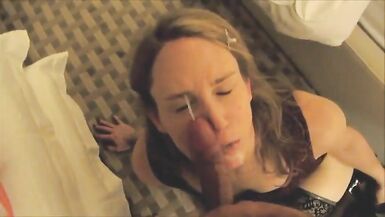 Slut MILF gets a facial and loves it - 11 image