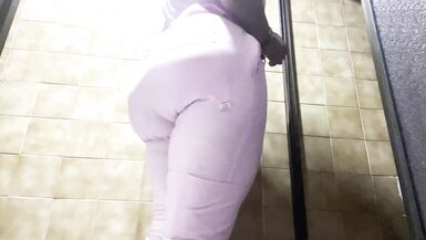 HOSPITAL GIRL LOCKS IN THE BATHROOM AND SHOWS HER BIG ASS - 12 image
