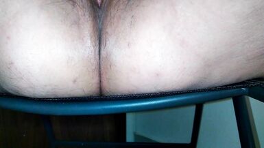Marriage slut filmed jerking off She didn't notice - 5 image