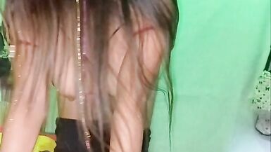 MY MATURE SECRETARY WANTS TO GET A SALARY RAISE, THE COMPANY IS GOING THROUGH A CRISIS, BUT SHE KNOWS HOW TO CONVINCE ME AND SENDS ME EXCLUSIVE HOMEMADE PORN - 12 image