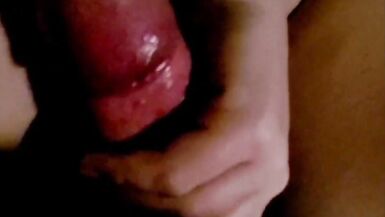 SEXTAPE COPPIA CALDA - POV RAVVICINATO PECORINA SFREGAMENTO CAZZO SUL CLITORIDE HANDJOB ENORME CUMSHOT SU BELLE TETTE GRANDI - MILF CALDO MAMMA PORNO - 9 image