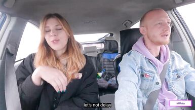 A village hitchhiker girl pays for his fare in kind. - 4 image