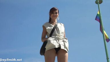 Sexy naked Blogger flashing her pussy in the street - 8 image