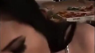 Ele pagou apenas 50$ por uma bela acompanhante MILF - 14 image