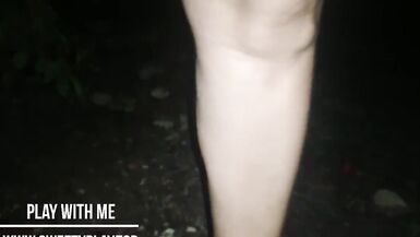 Amateur MILF Pissing Pee Peeing Zusammenstellung - 12 image