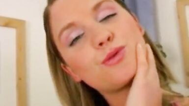 Showing Off Her Natural Body!