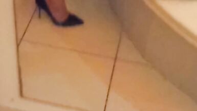 Jai eu un rendez-vous torride avec ce mec toute la nuit, partie 2 de la vidéo - Découvrez la suite de hot blonde, cuckold wife - 11 image
