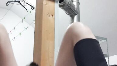 Squirting milf titt hanging - 8 image