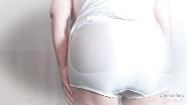 big round ass in big panties - see what only my husband sees (amateur mature milf bbw cheating wife big tits ass) - 3 image