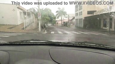 Motorista de Uber gozou na boca da passageira que pagou a corrida com boquete - Completo no RED e no Sheer - 7 image