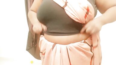 Sexy big boobs malaysian lady - 3 image