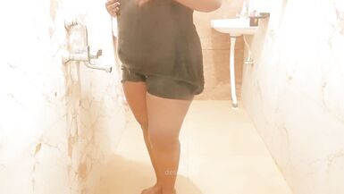Myanmar sexy milf taking shower - 4 image
