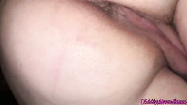 Пердит из моей жирной задницы