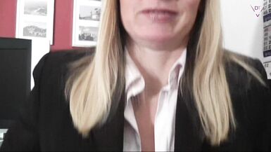 Please come and cum on my glasses