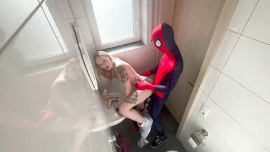 AO carnival slut! Creampie quickie with a thrill - 11 image