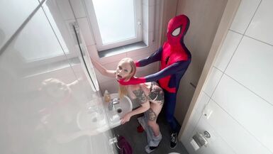 AO carnival slut! Creampie quickie with a thrill - 13 image