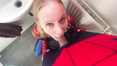 AO carnival slut! Creampie quickie with a thrill - 5 image